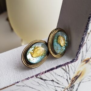 Vintage Elegant Gold and Blue Oval Earrings